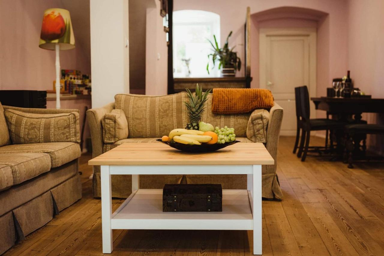 Lawendowa Stajnia Bed & Breakfast Lwowek Slaski Exterior photo